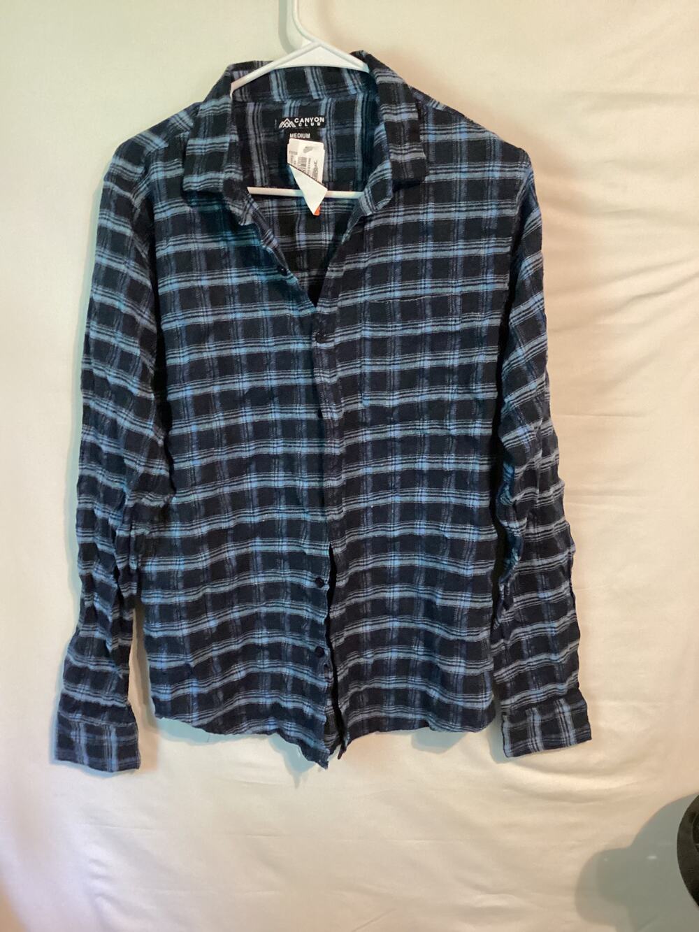 2608 Canyon Club Long Sleeve Flannel Shirt Blue Plaid Size Medium